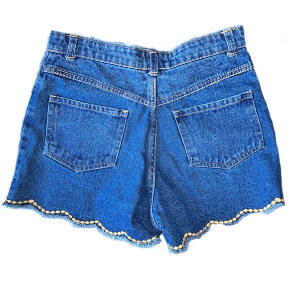 FARM Rio Denim Embroidered Pineapple High Waisted Shorts Size Small - Picture 2 of 5